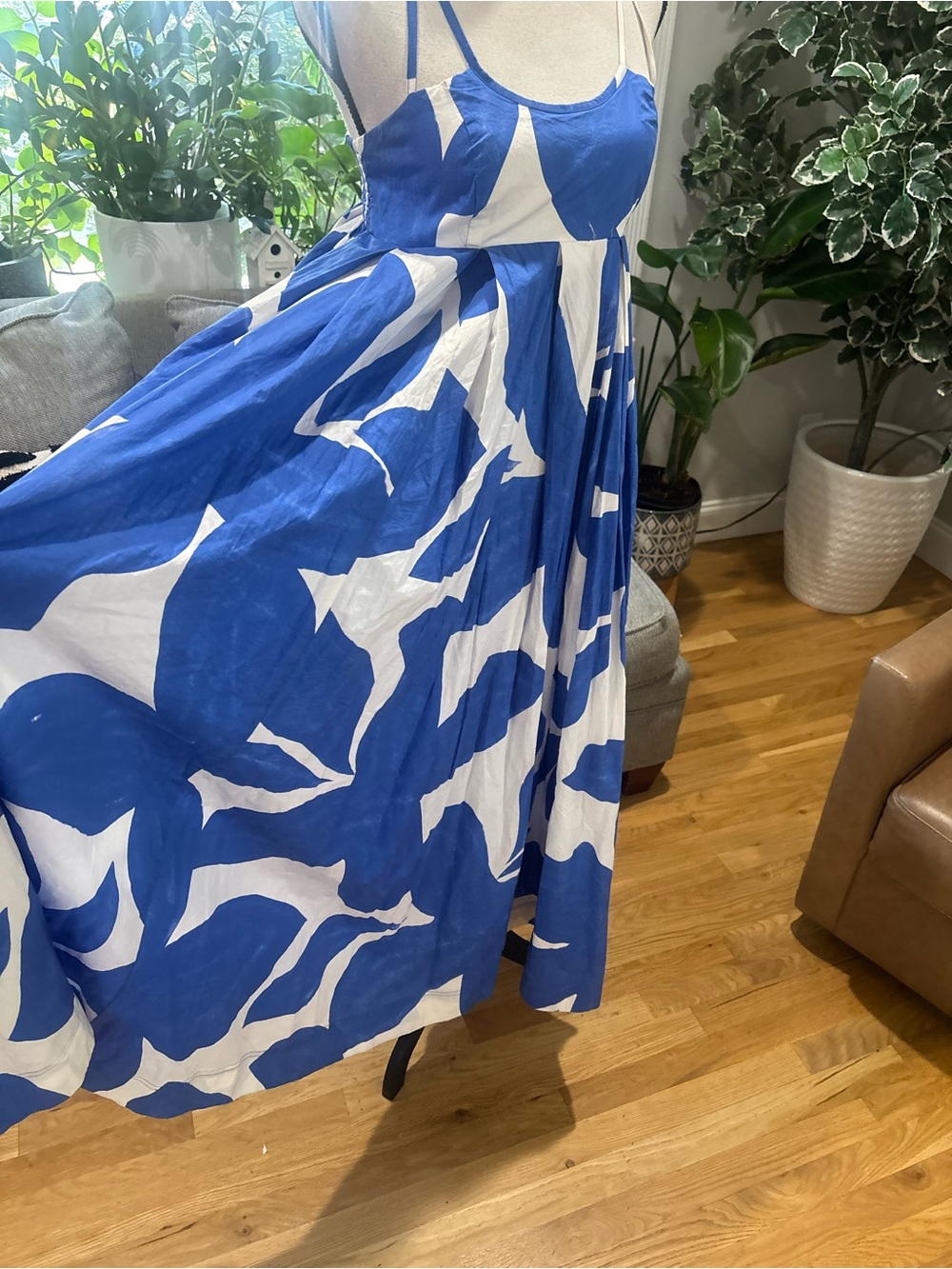 Anthropologie Blue and White Abstract Print Strappy Maxi Dress - Picture 10 of 10